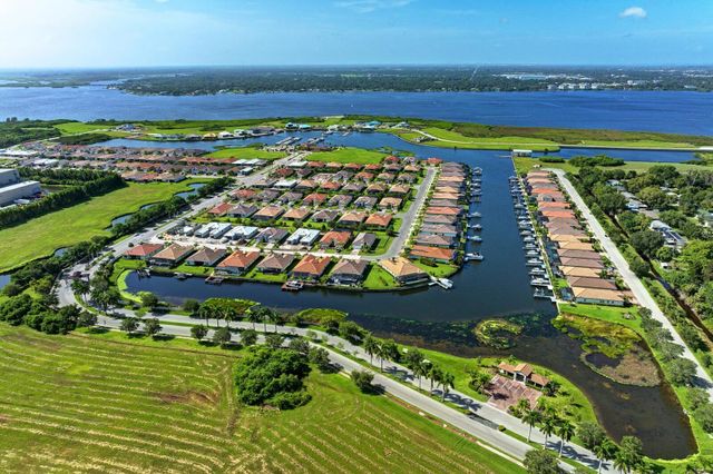 Sanctuary Cove image