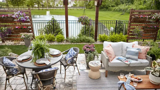 The Courtyards at Oak Grove image