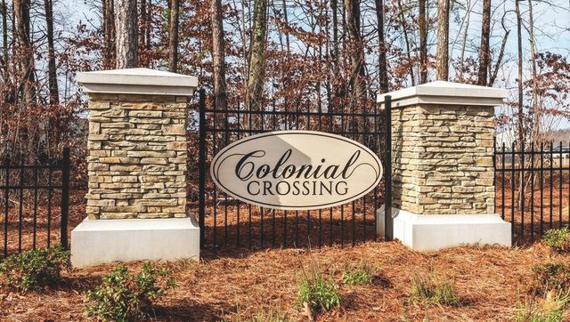 Colonial Crossing image