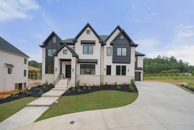 Timber Rock Manor image