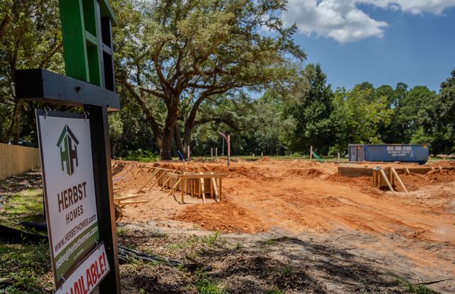 Doyle Hawkins Landing image