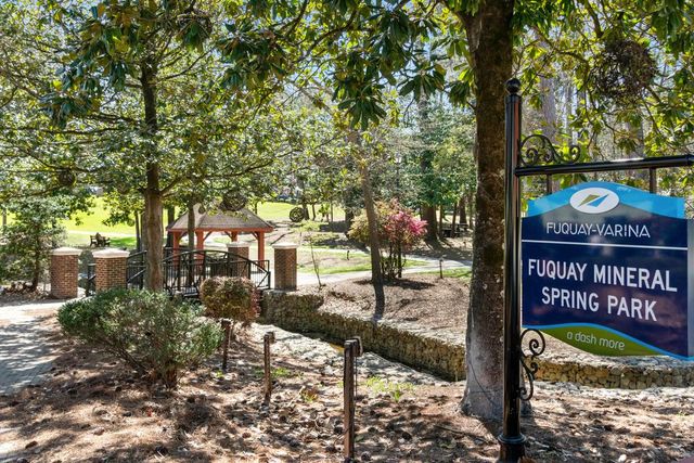 Matthews Ridge image