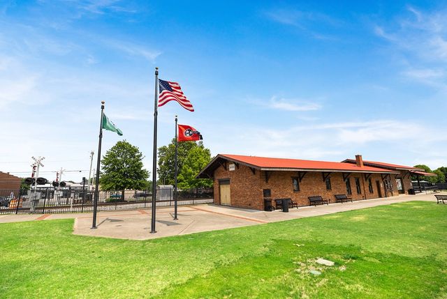 Cedar Grove Village image