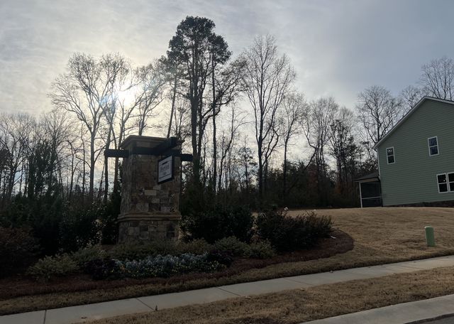 Mooreland Oaks image