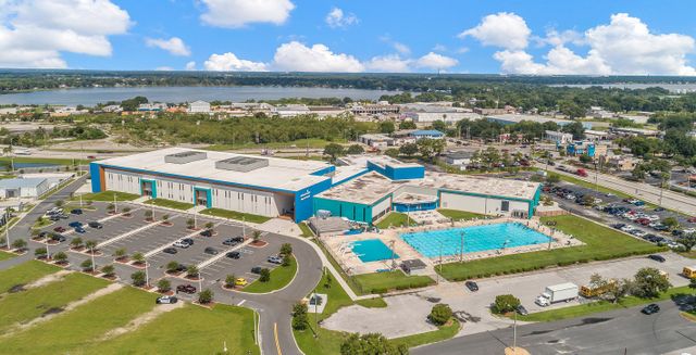 Hamilton Bluff image