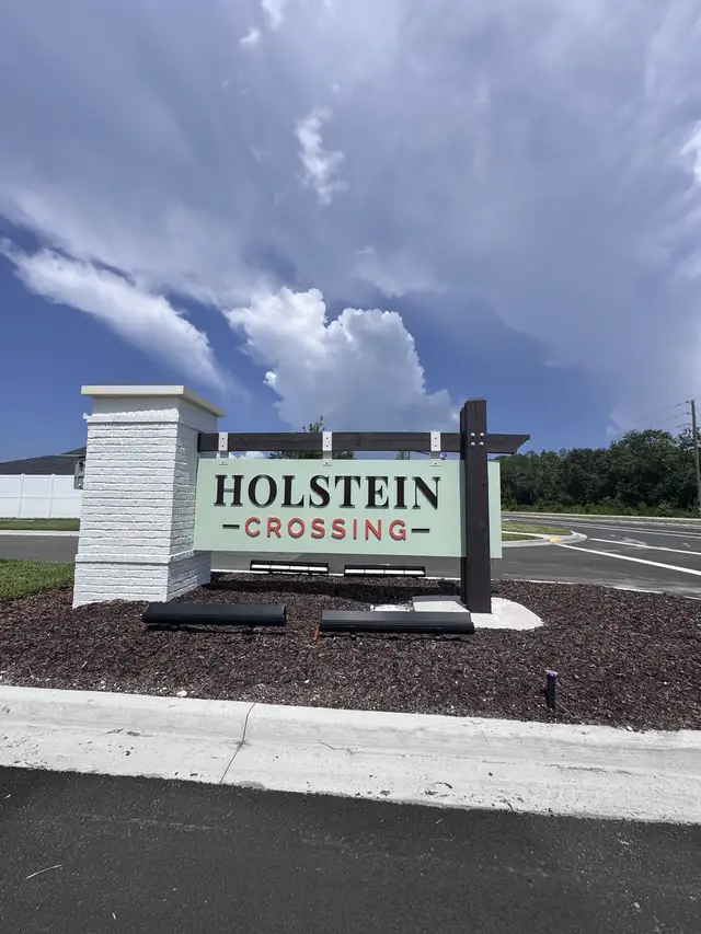 Holstein Crossing: Holstein Crossing 40s image