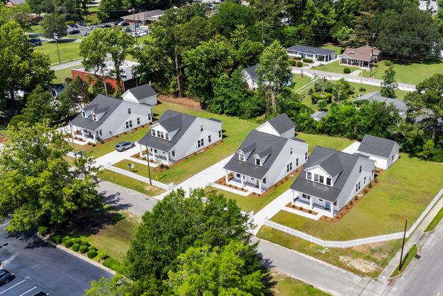 Downtown Loris Homes image