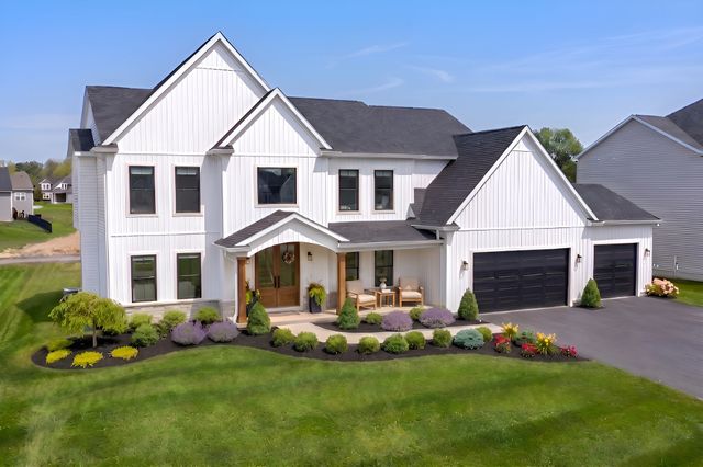 Wheatfield Crossing image