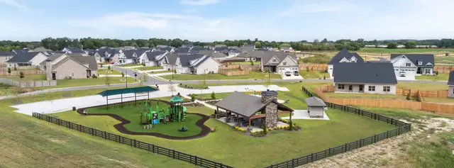 Planter's Ridge: The Banks at Planter's Ridge image