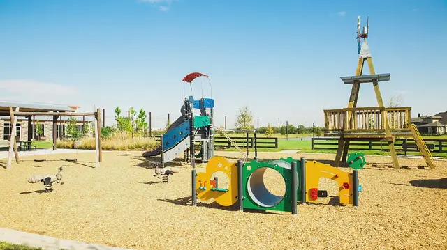 Harvest Green - 60' image