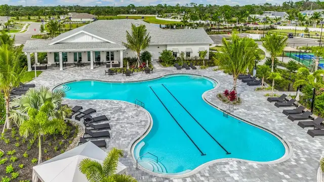 Cove at West Port - Express image