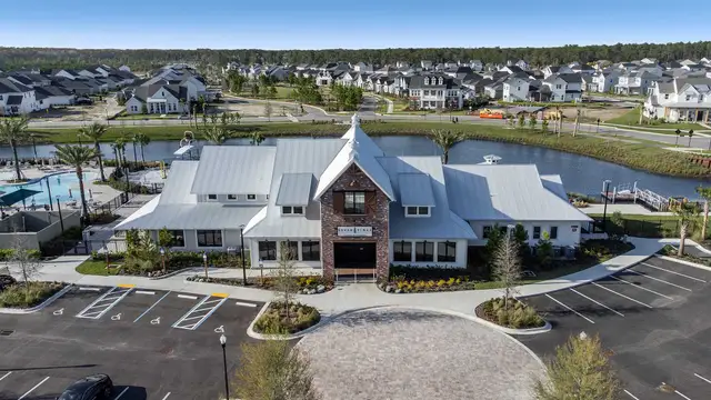 Seven Pines 50' Rear Entry image