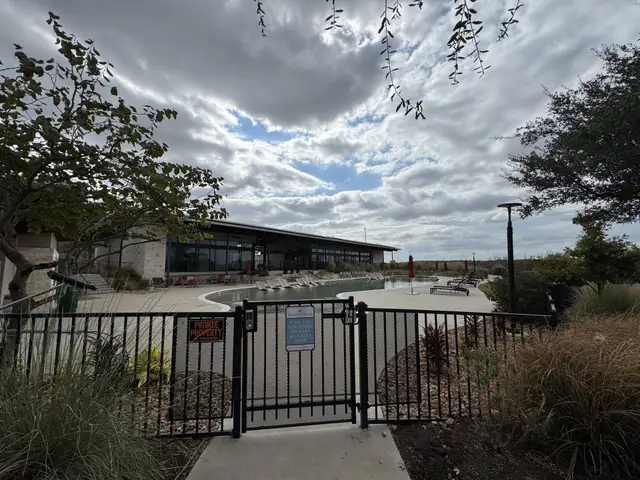 Whisper Valley image