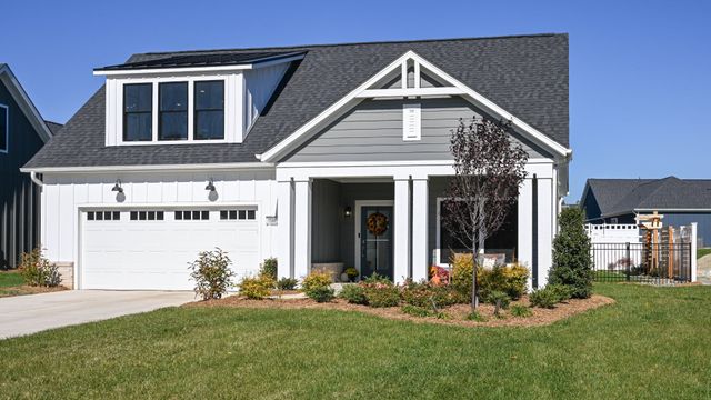 The Courtyards on Robinson Church image