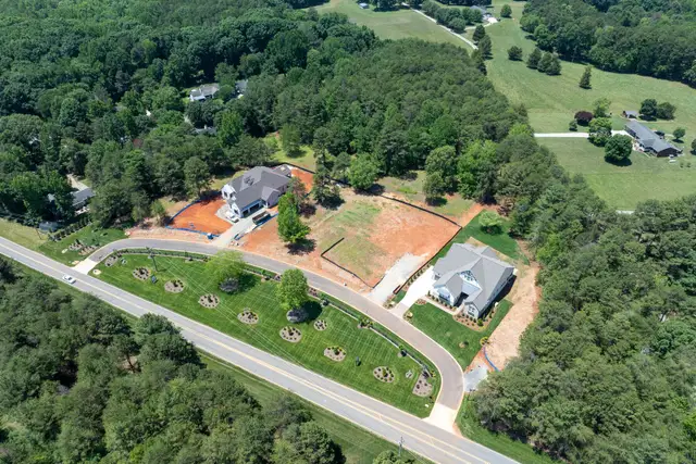 Davidson Retreat image
