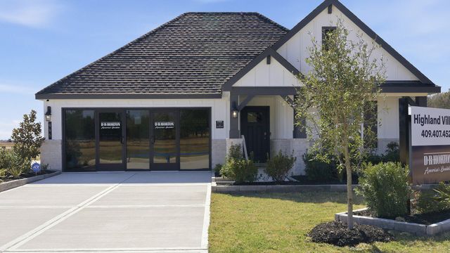 Highland Village image