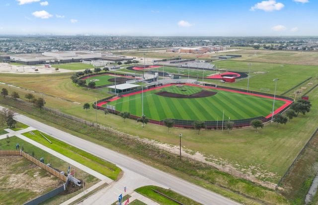 Bay Creek by Pulte Homes in Baytown - photo