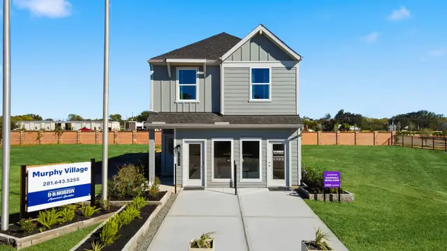 Murphy Village image