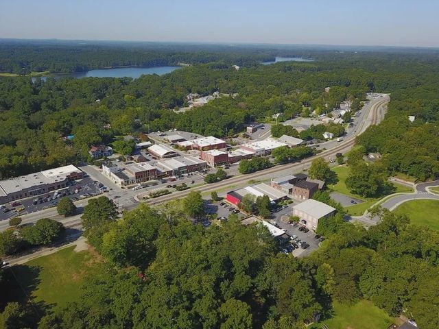 Terraces At Logan Park image