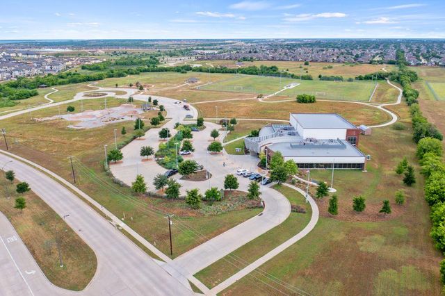 Summer Crest by Landsea Homes in Fort Worth - photo