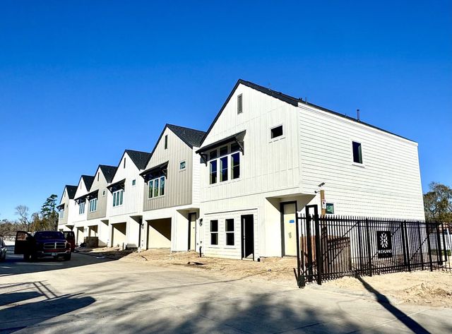 Highland Gardens image