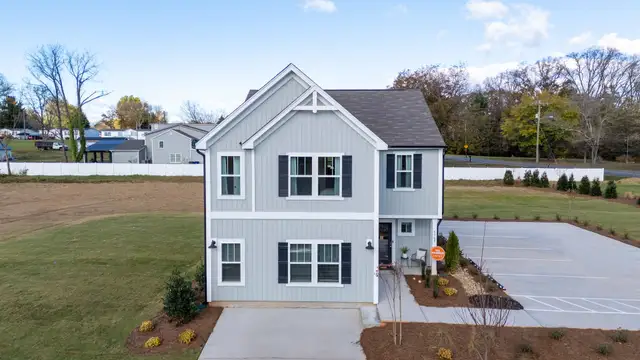 Murray Heights image