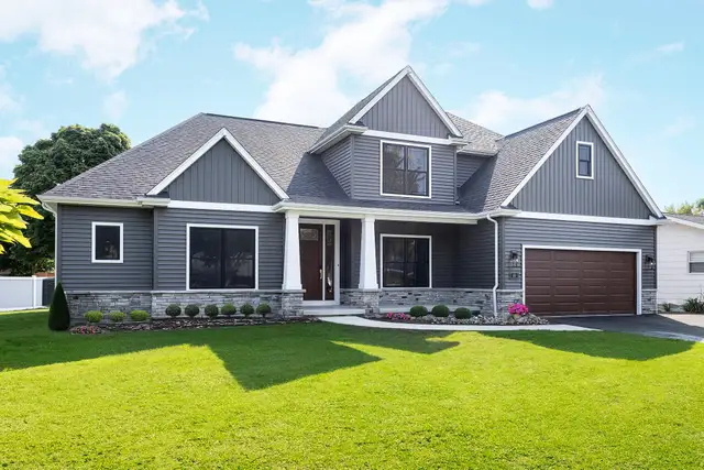 Handpicked Homesites image