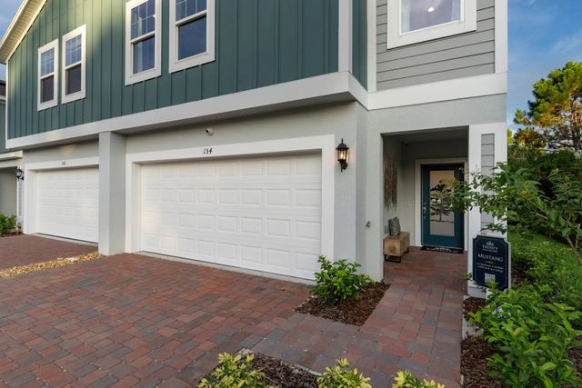 Blue Springs Reserve Townhomes by Trinity Family Builders in Groveland - photo