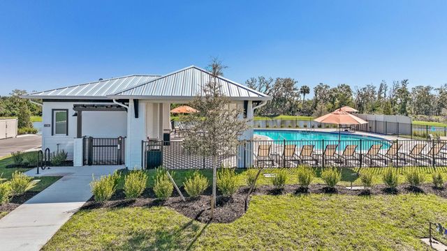 Mandarin Grove image