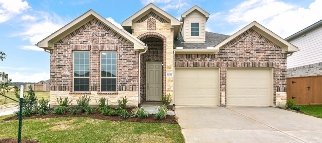 Twin Hills by HistoryMaker Homes in Arlington - photo