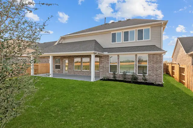 The Baltimore by David Weekley Homes - image