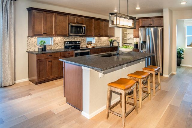 Plan 2392 by KB Home - image