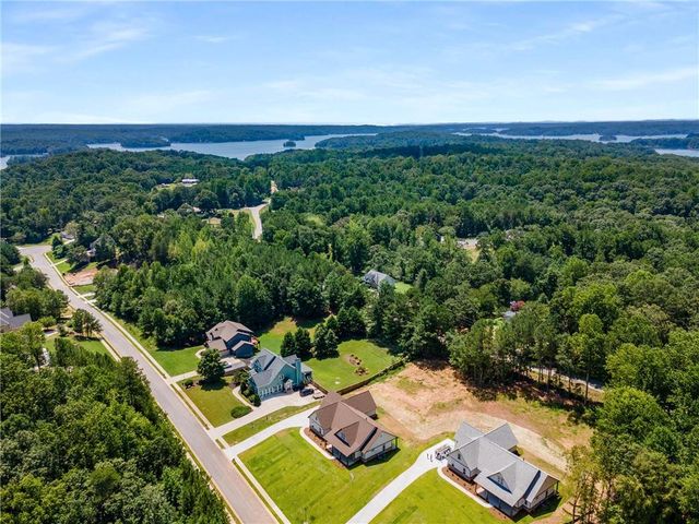 Shores at Lynncliff by EMC Homes, LLC in Gainesville - photo