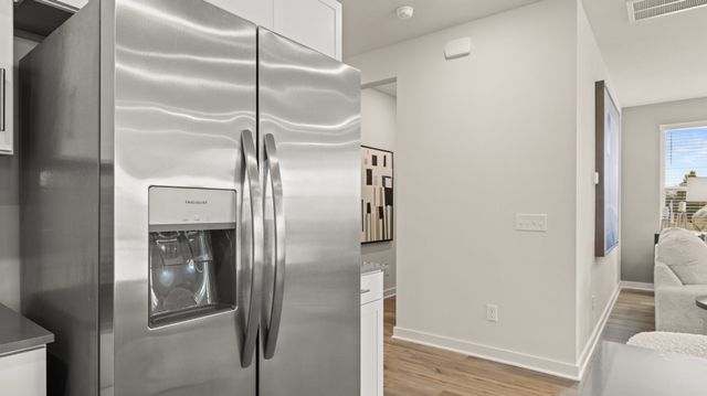 Yosemite by Lennar - image