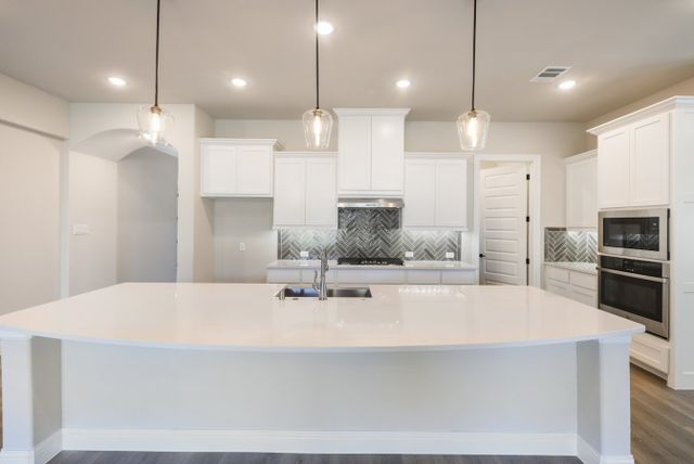 Williamsburg by Chesmar Homes - image