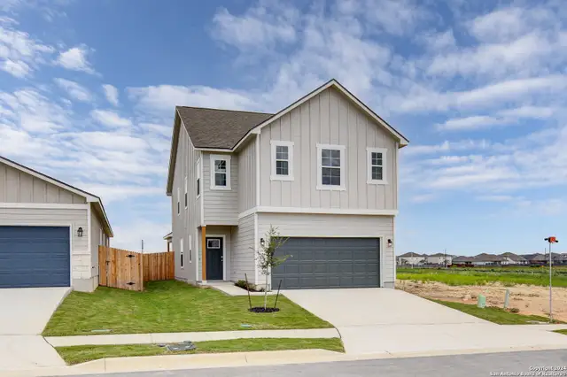 Highland Ridge image