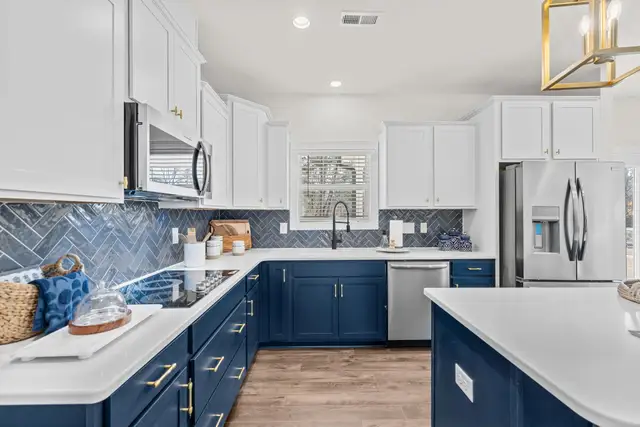 Southport - Single Family Homes by Dream Finders Homes - image