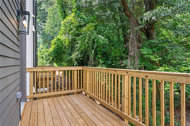 28th At Brookwood image