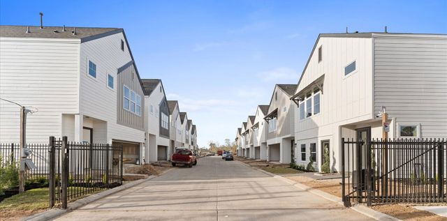 Plan 1,545 by Faircroft Homes - image