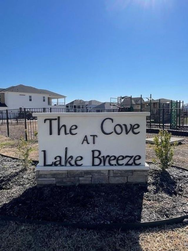 Lake Breeze by LEVELTX in Willis - photo