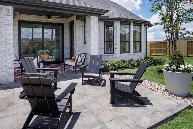 Everett by Highland Homes - image