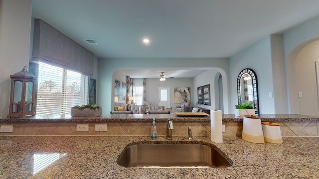 Floor Plan 1668 by Colina Homes - image