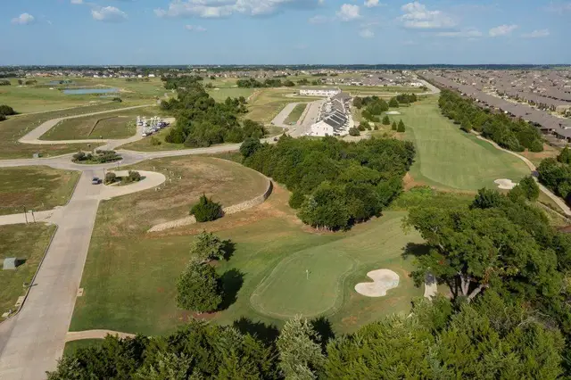 Heath Golf and Yacht Club image