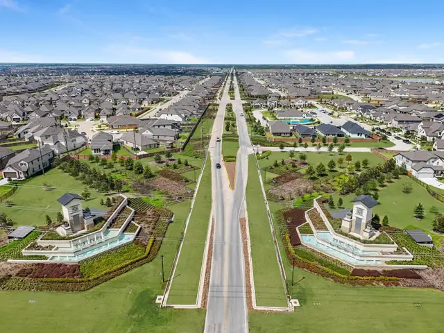 Sunterra Lakes image