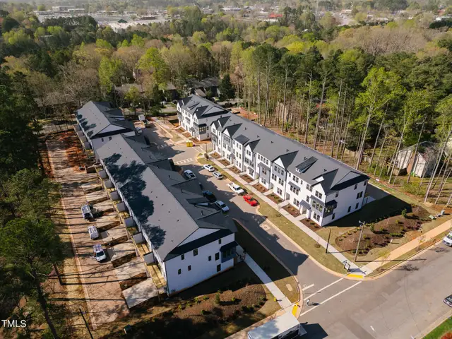 Pleasant Grove Townes image