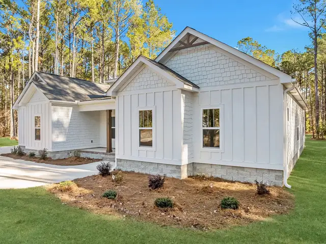 Heritage Pointe image