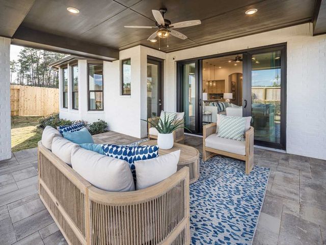 Escalade Plan by Highland Homes - image