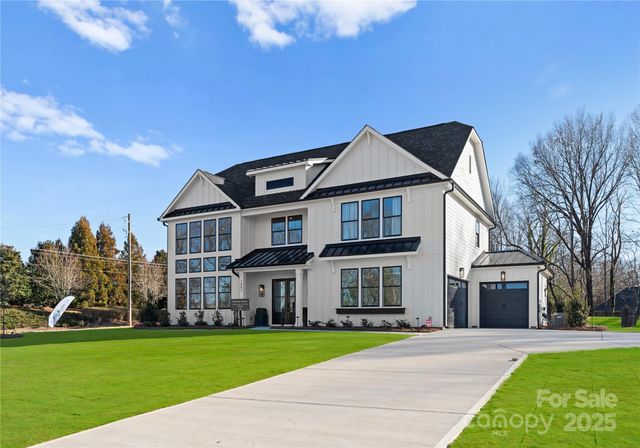 Bluffs at Wesley Chapel image