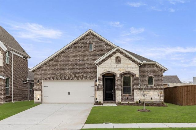 Lake Shore Village by Windsor Homes in Rowlett - photo