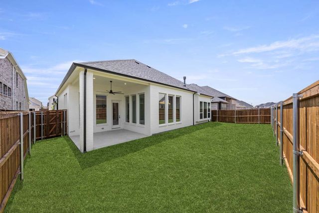 Plan 5022 by Tradition Homes - image